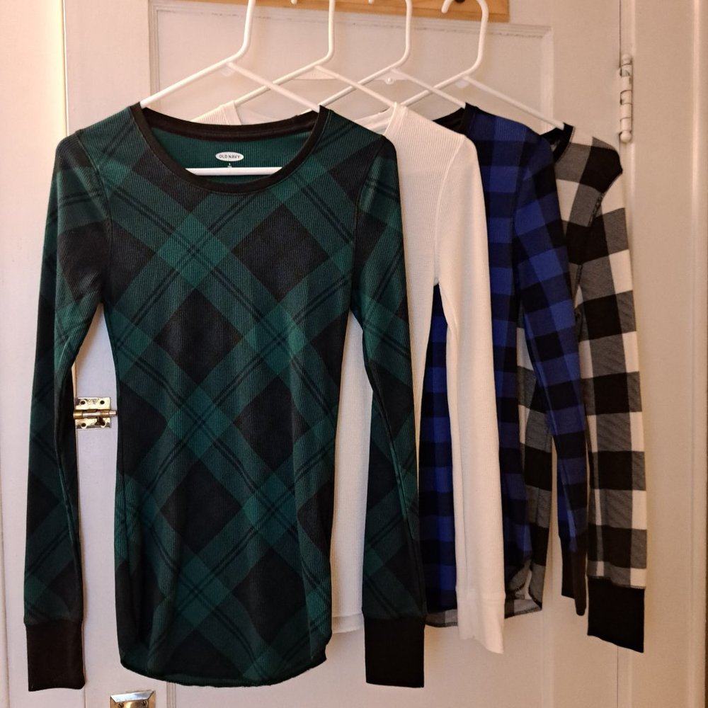 Lot of 4 - OLD NAVY Thermal PLAID Long-Sleeved Tops Many Colors!!  SIZE:  Small